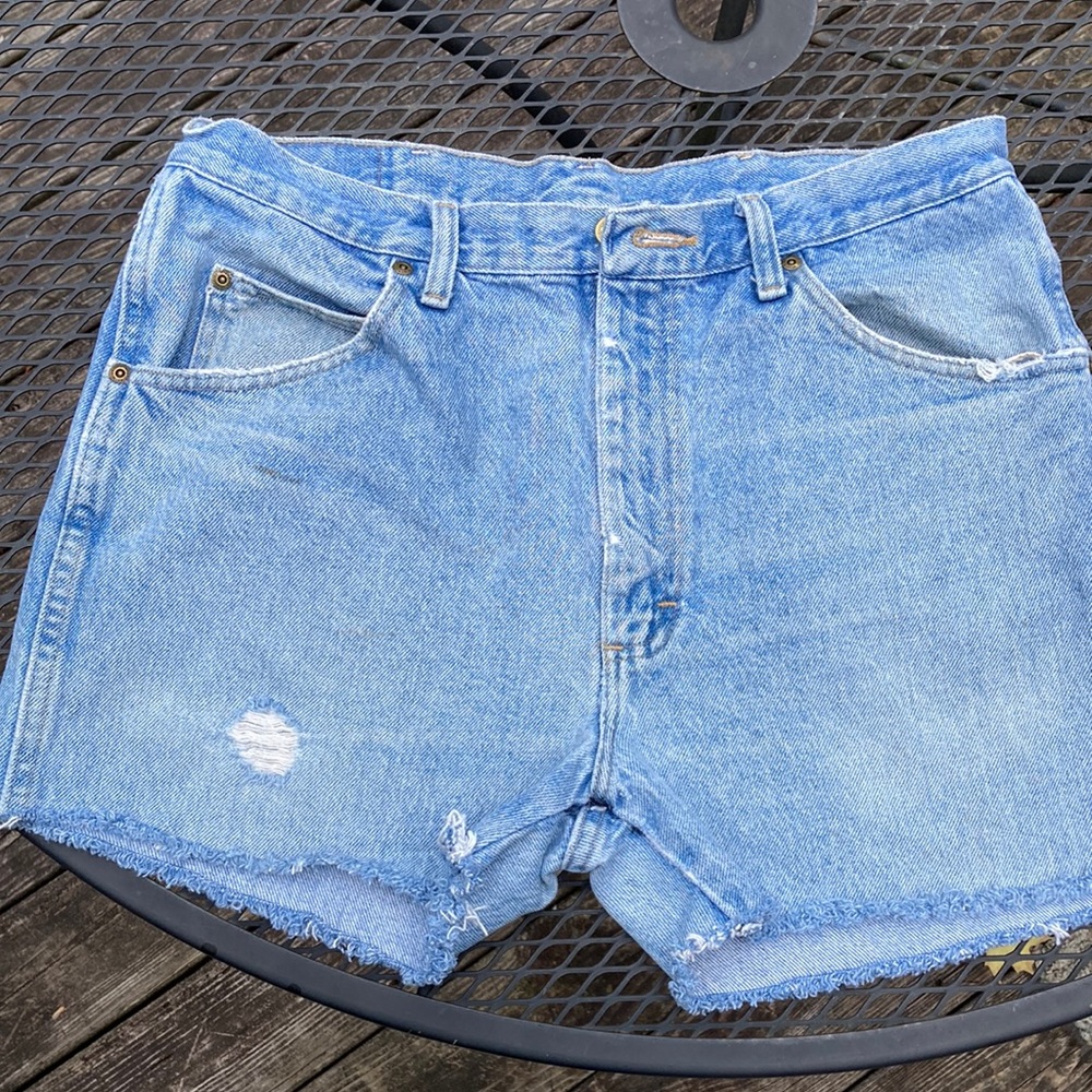 Wrangler Distressed Cutoff Jean Shorts sz 34 mens